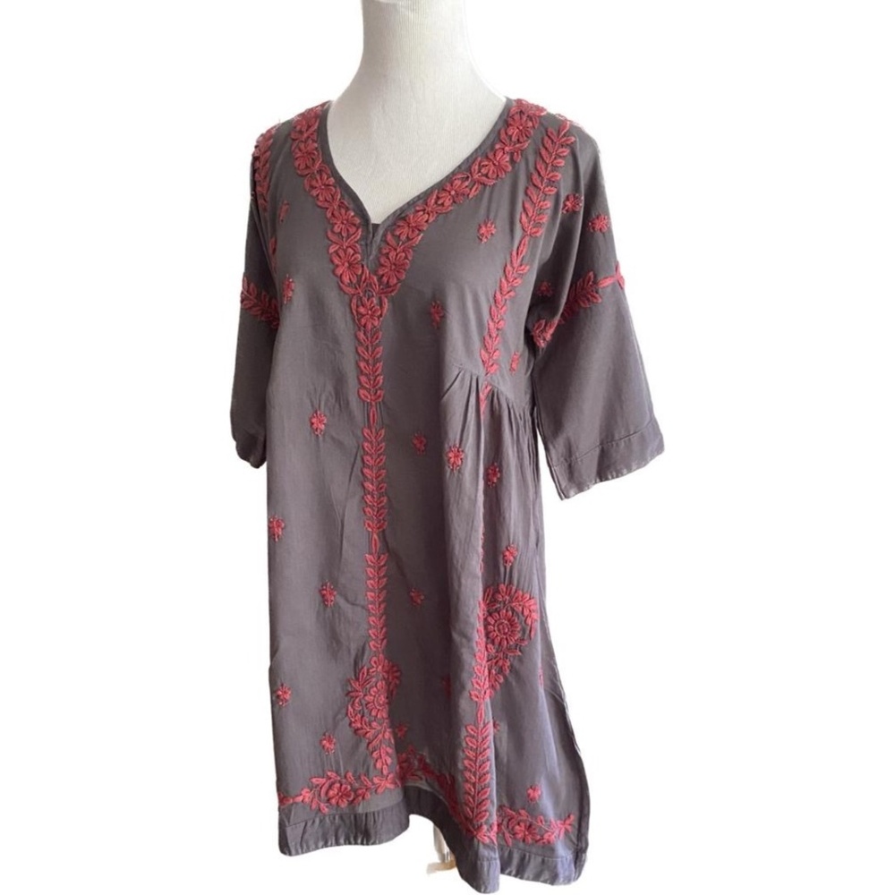 La Chic Embroidered Dress